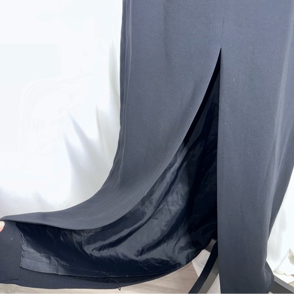 Maggy London Sleeveless Maxi Dress Size 8 Black Floral Embroidery High Slit EUC - Picture 5 of 12